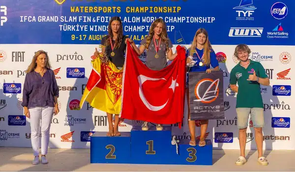 Alaçatı'daki Watersports Championship’de kupalar sahiplerini buldu
