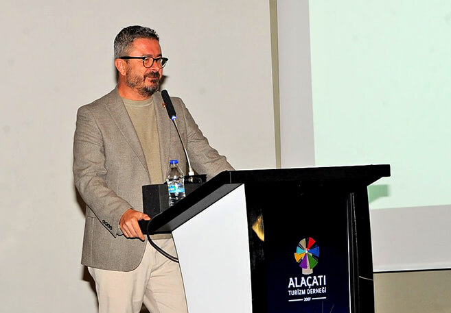 Alaçatı Turizm Derneği’nde Ünsal güven tazeledi