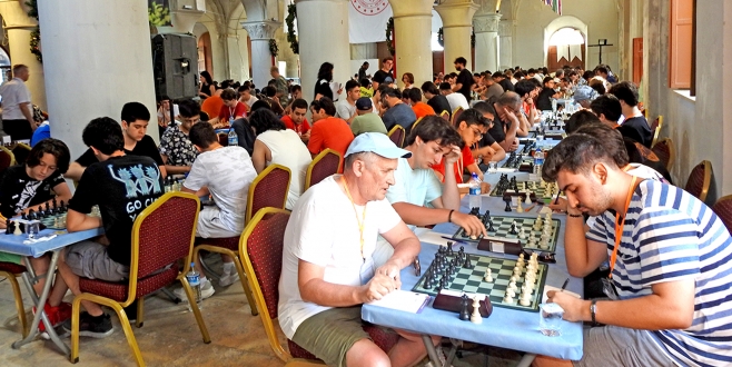 10. Çeşme Uluslararası Açık Satranç Turnuvası başladı