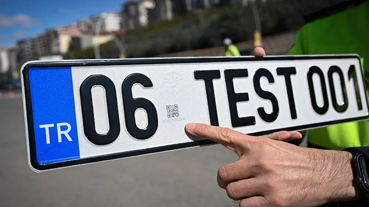 APP plakalara 27 Şubat'tan itibaren kesilen para cezaları iptal edildi