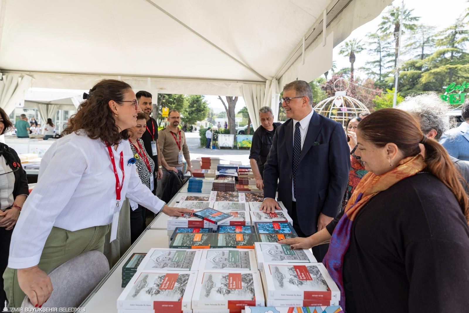 İZKİTAP – 7. İzmir Kitap Fuarı 17–26 Nisan’da Kültürpark’ta