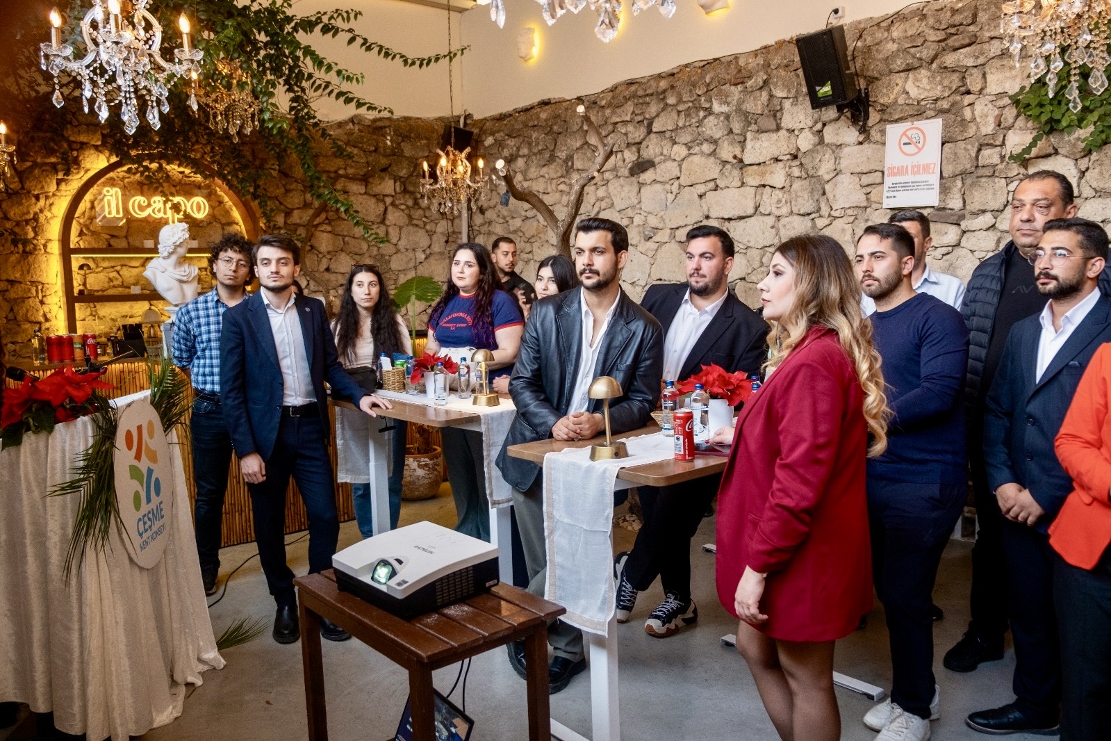 Çeşme'de, Gençlik Meclisi Yeniden Yapılandı  