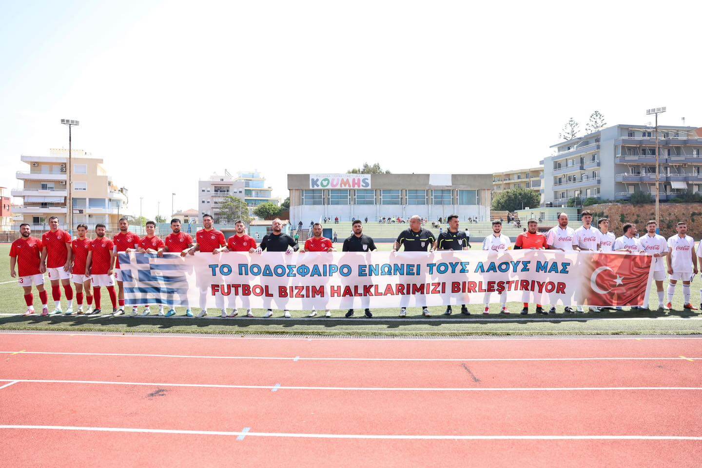 Çeşme ile Sakız Arasında Sporla Güçlenen Dostluk