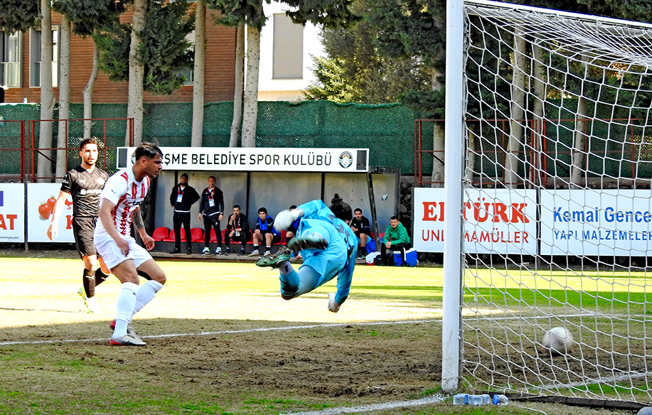 Çeşme Belediyespor son dakika golüyle beraberliği kaçırdı