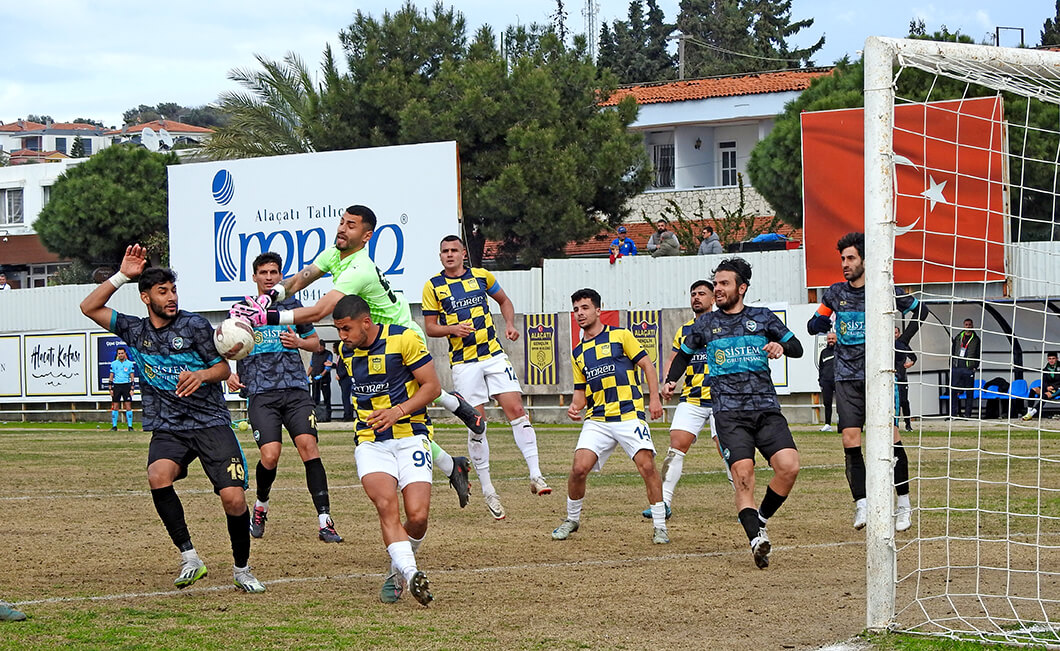 İmren Alaçatıspor, zorlu maçta 1-1 berabere kaldı