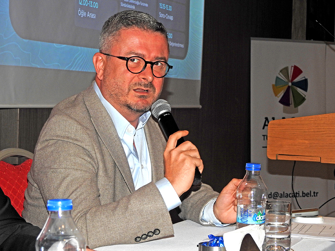  Kerem Ünsal: “Çeşme Turizmi Yeni Nesil Modellerle Büyümeli”  