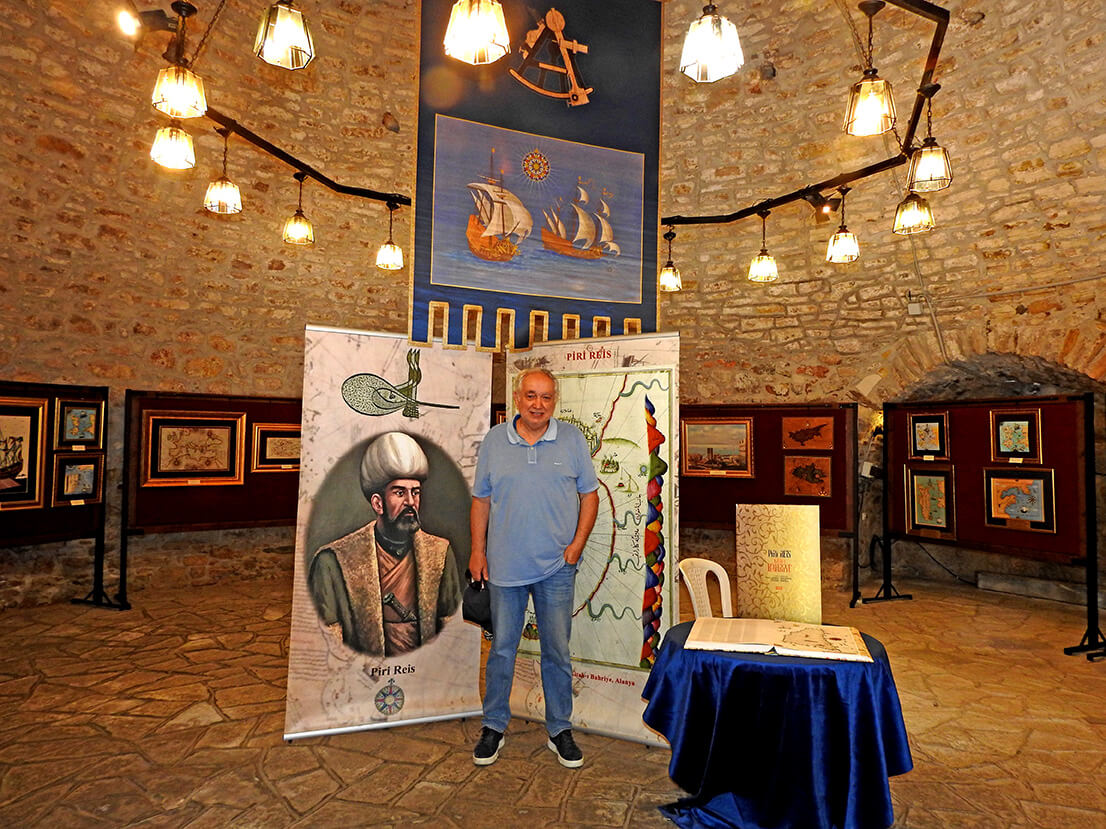 Piri Reis’in Haritaları Çeşme’de Ziyaretçi Akınına Uğradı  