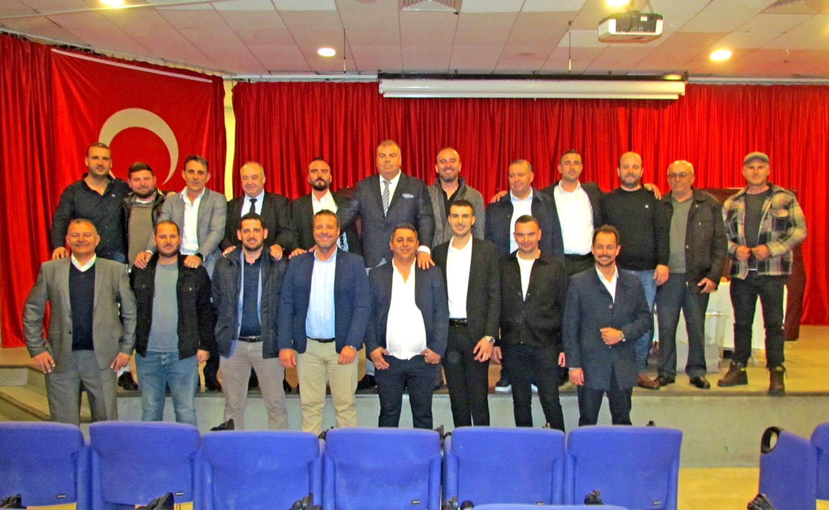 Çeşme Şoförler ve Otomobilciler Esnaf Odası’nda Yeni Başkan Ali Koparal  