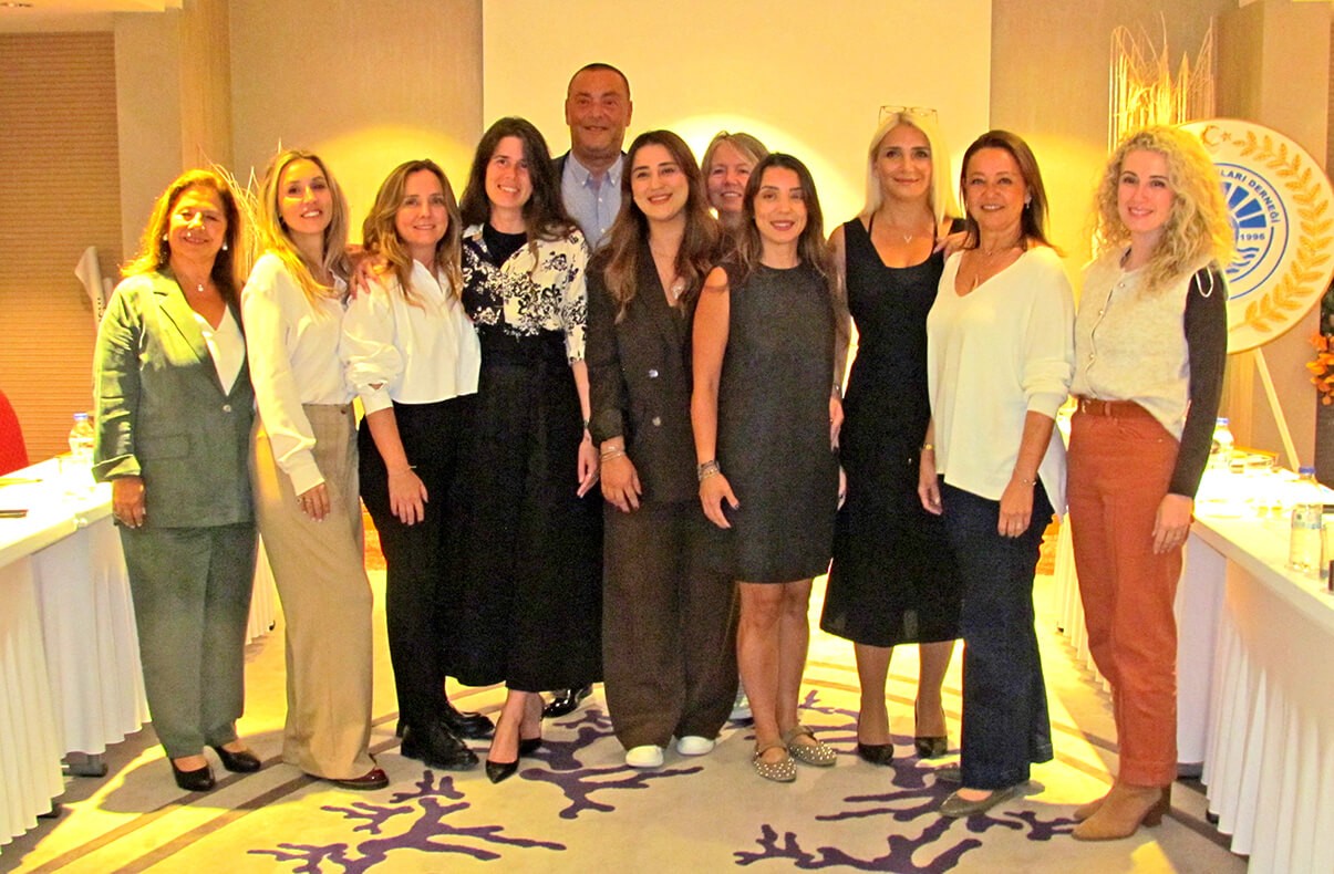 Çeşme İş İnsanları Derneği’nde, Kadın Gücüyle Yeni Dönem