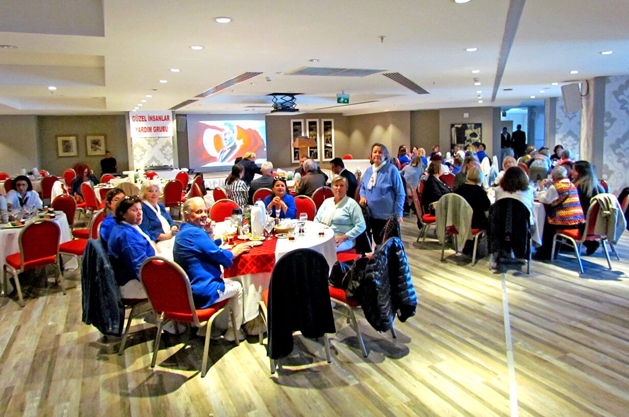Güzel İnsanlar Grubu, 12. yılını dayanışma kahvaltısıyla kutladı