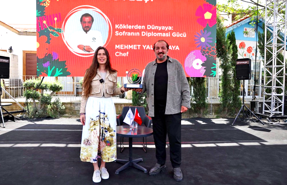 Alaçatı Ot Festivali’nde yoğun cumartesi: Söyleşiler, gastronomi ve büyük ilgi