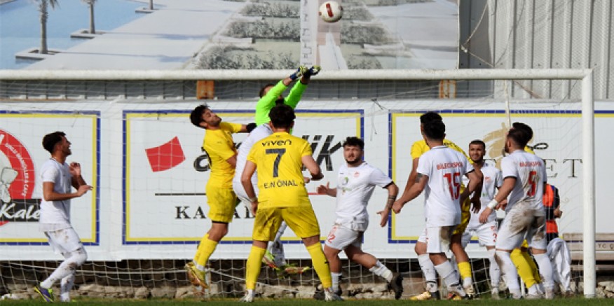 Alaçatıspor sahasında 4-2 galip