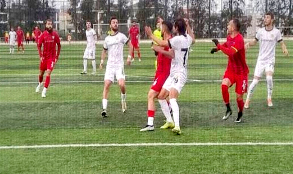 Çeşme Belediyespor golsüz berabere
