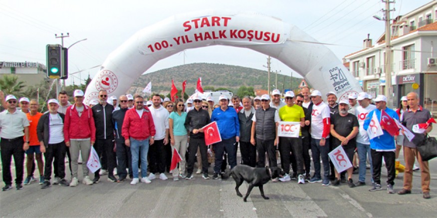 Çeşme'de Cumhuriyet için koştular