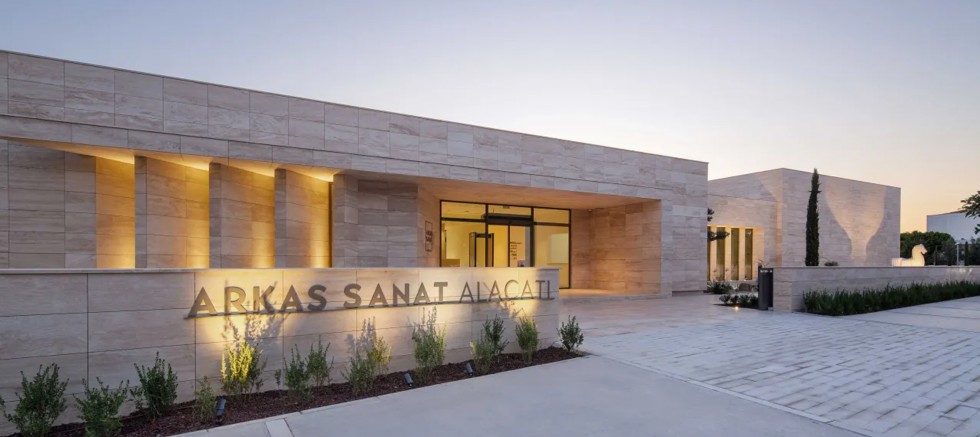 Çeşme'nin ilk sanat merkezi Arkas Sanat Alaçatı açılıyor