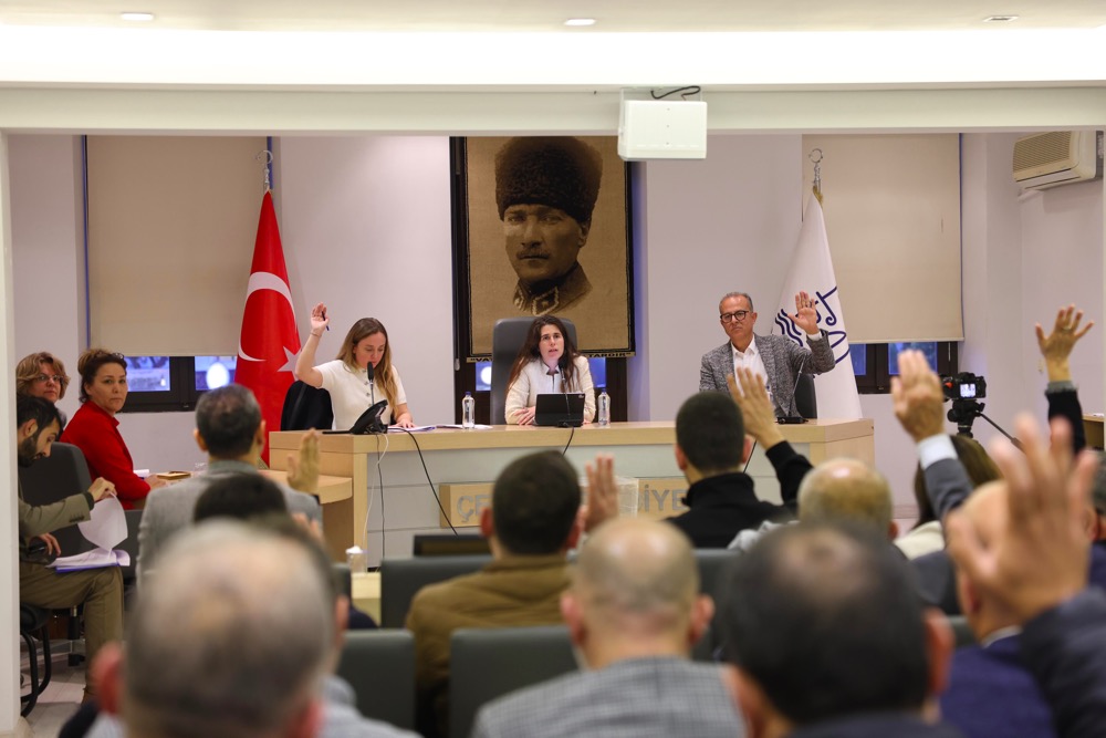 Çeşme Belediye Meclisinden Gülşah Durbay’a oy birliğiyle vefa