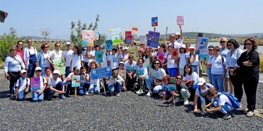 Çeşmeli öğrenciler, Alaçatı Sulak Alan'da bilgilendirildi