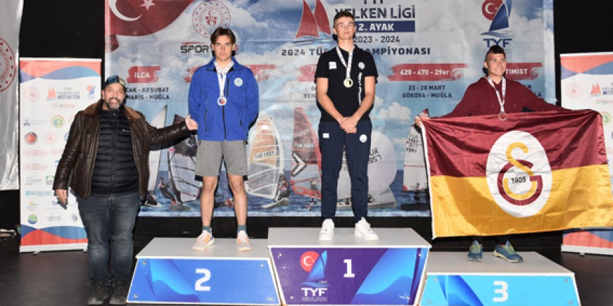 Çeşmeli yelken sporcusu Türkiye ikincisi oldu