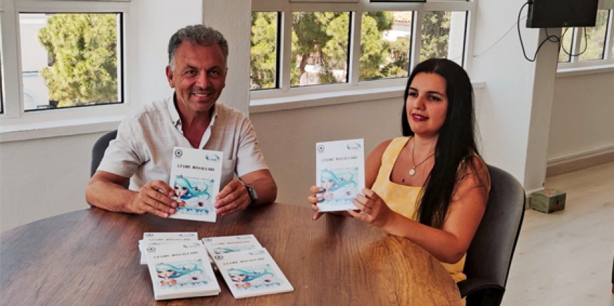 Çocuklar, Çeşme'nin tarihi ve kültürel değerlerini 