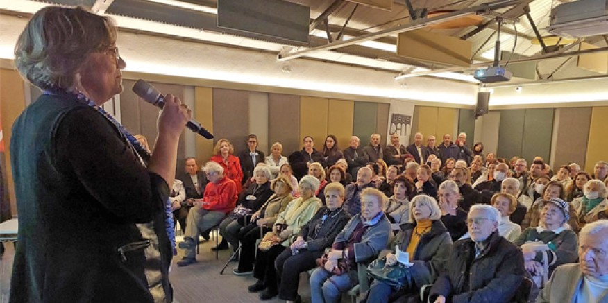 ÇYDD Urla Şubesi, ÇYDD'nin 35. kuruluş yıldönümünü kutladı