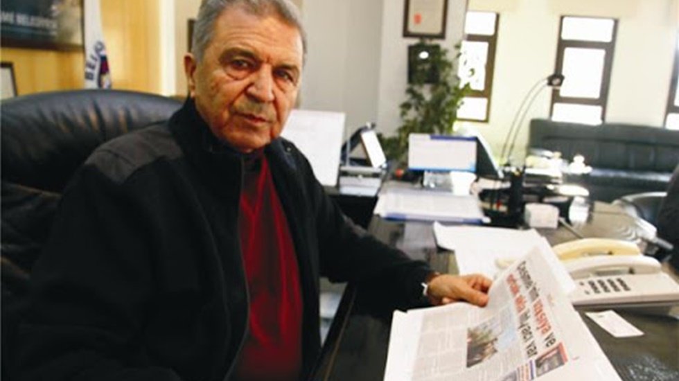 Çeşme’nin Eski Belediye Başkanı Faik Tütüncüoğlu Hayatını Kaybetti