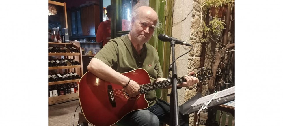 FOÇA'DA  VEDAT SAKMAN RÜZGARI