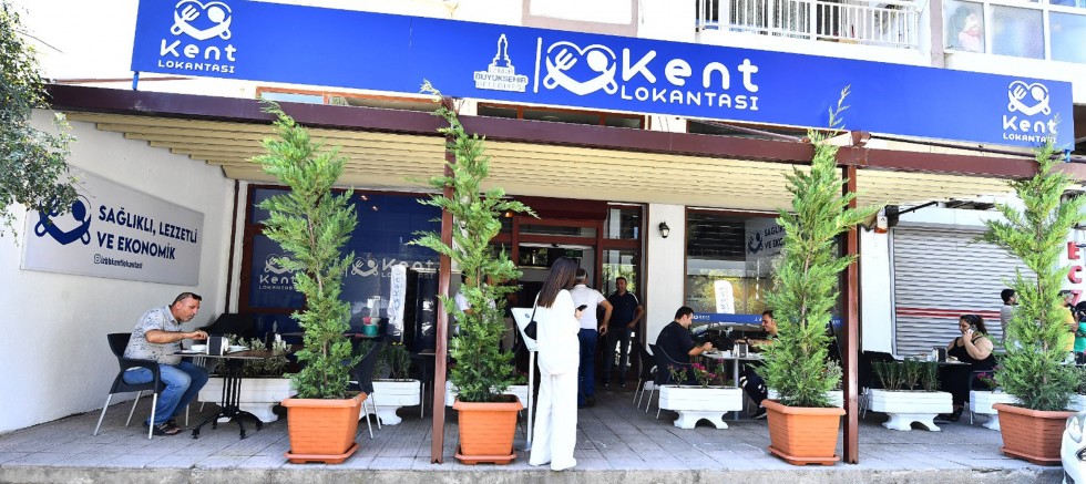 İzmir’e bir Kent Lokantası daha açıldı