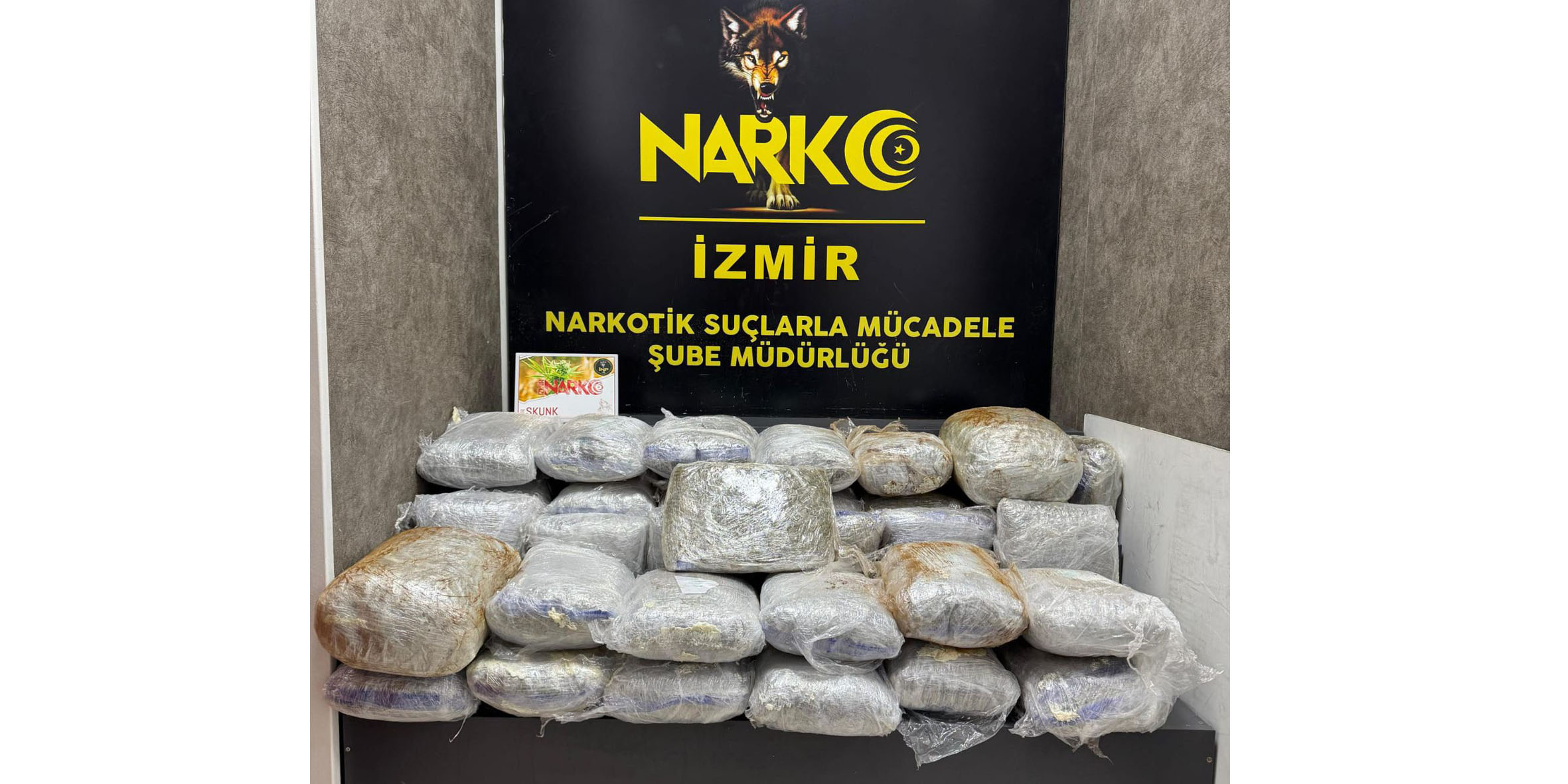 Çeşme’de Uyuşturucu Operasyonu: 65 Kilo Esrar Ele Geçirildi