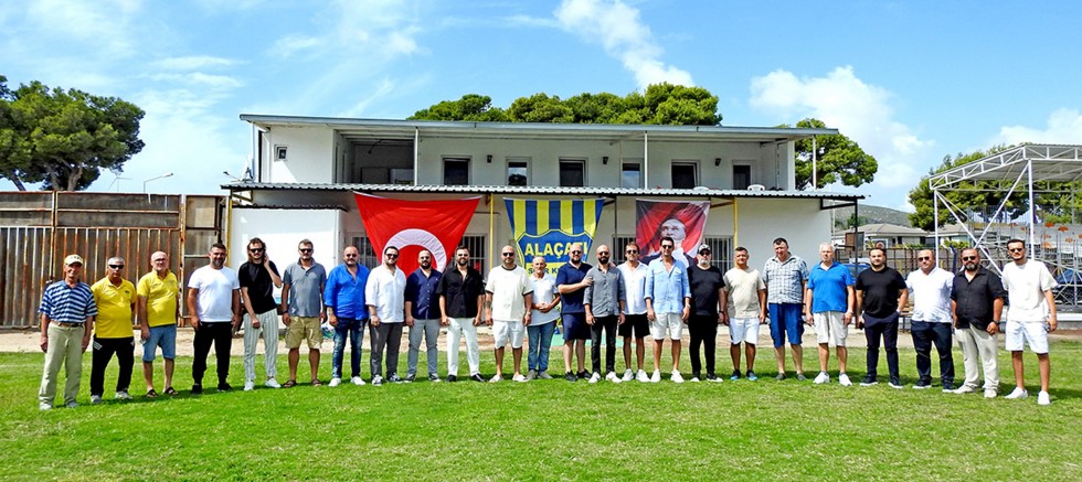 Ozan Gençalp ve ekibi Alaçatıspor Kulübü yönetimine seçildi