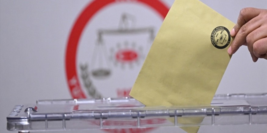 Yerel seçim için takvim işlemeye başladı