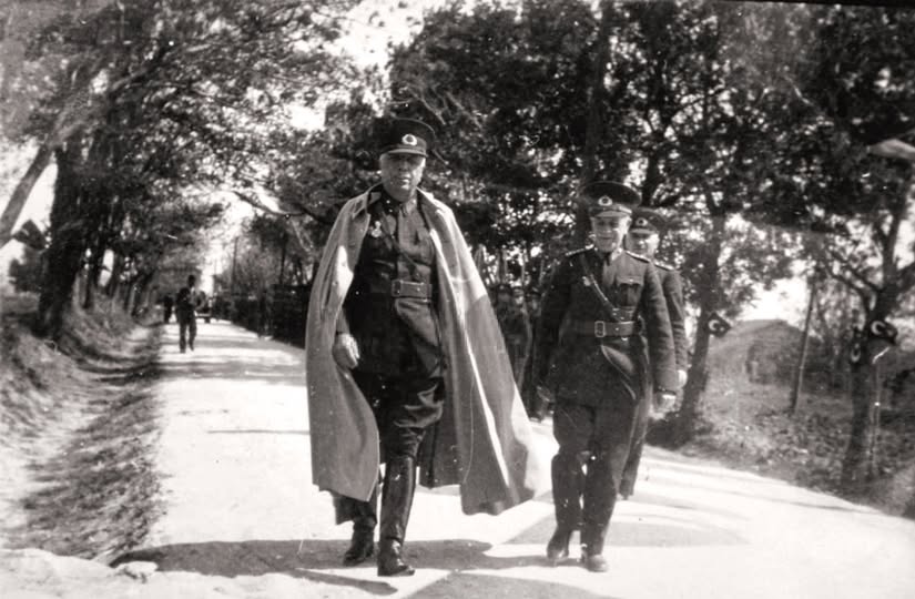 SADECE AGABEYİMİŞ, KÜÇÜK KIZDAN HABERİ YOKMUŞ