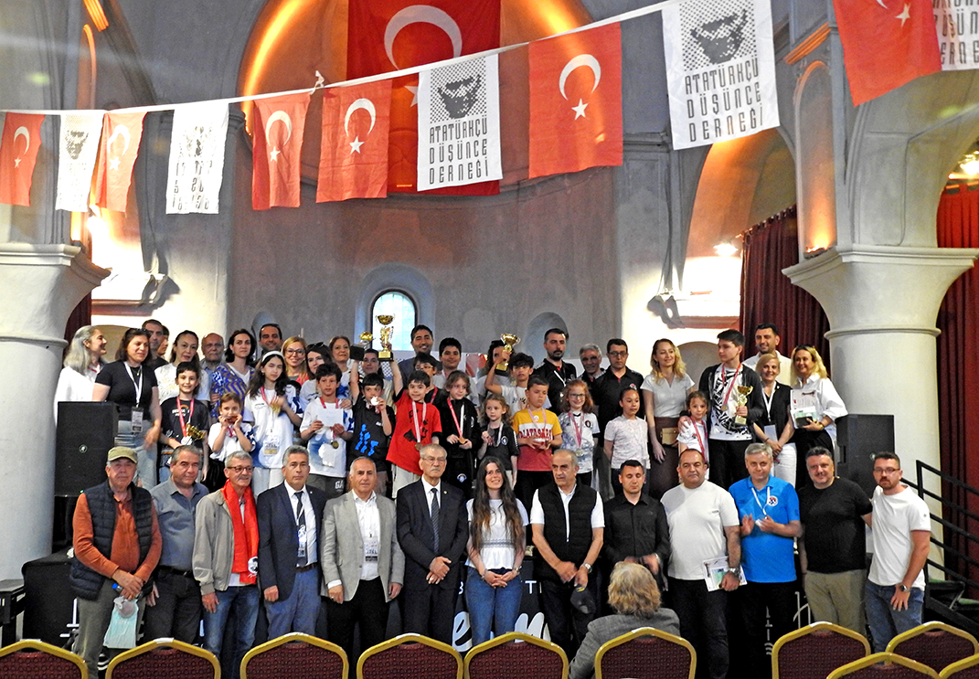 ACABA KİM GELMEDİ?